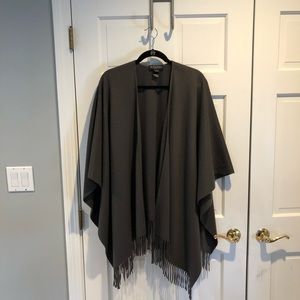 Brooks Brothers grey cashmere ruana/cape